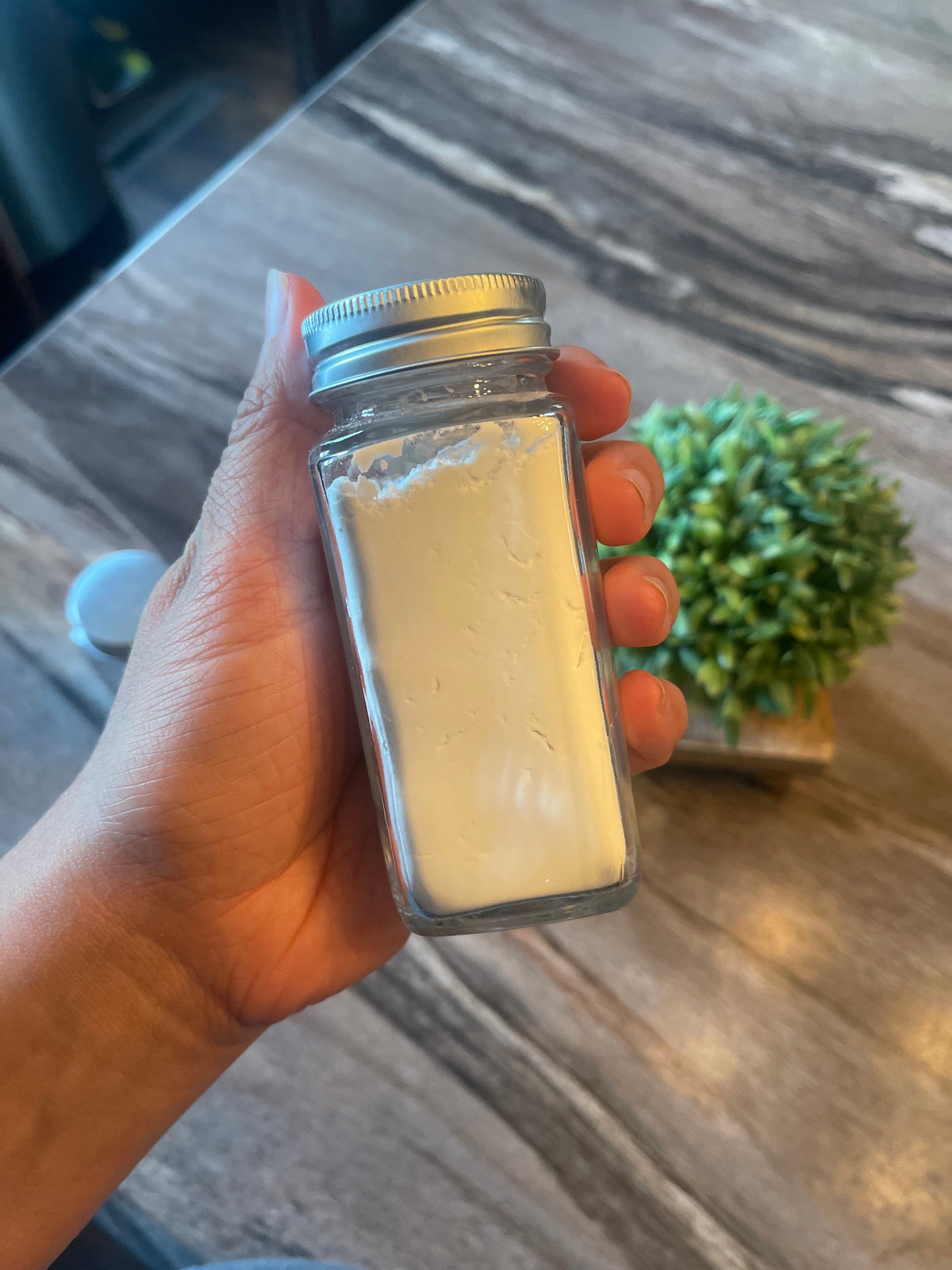 All Natural Dry Shampoo | Handmade Dry Shampoo